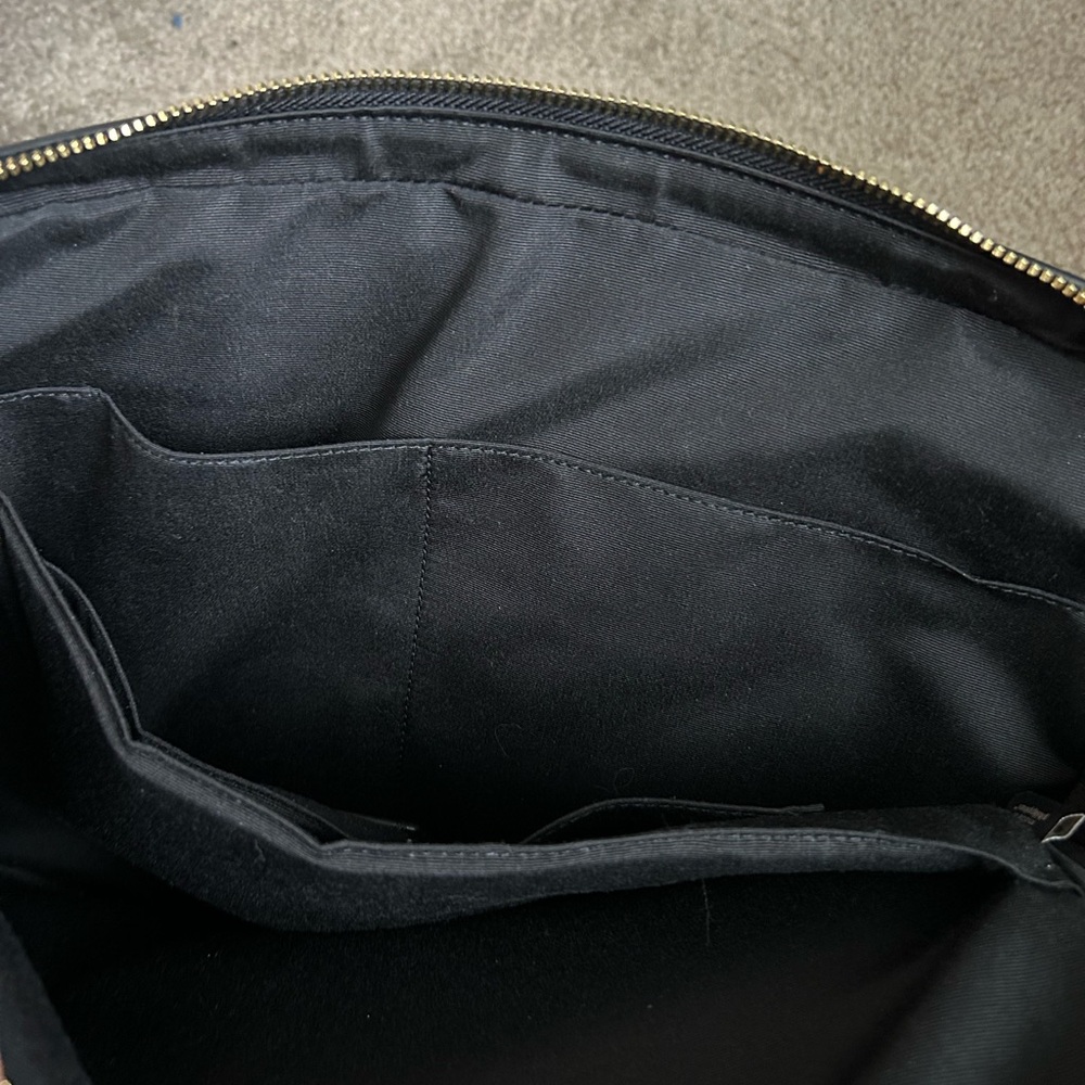 Coach Laptop Bag in Signature Canvas - Picture 5 of 6